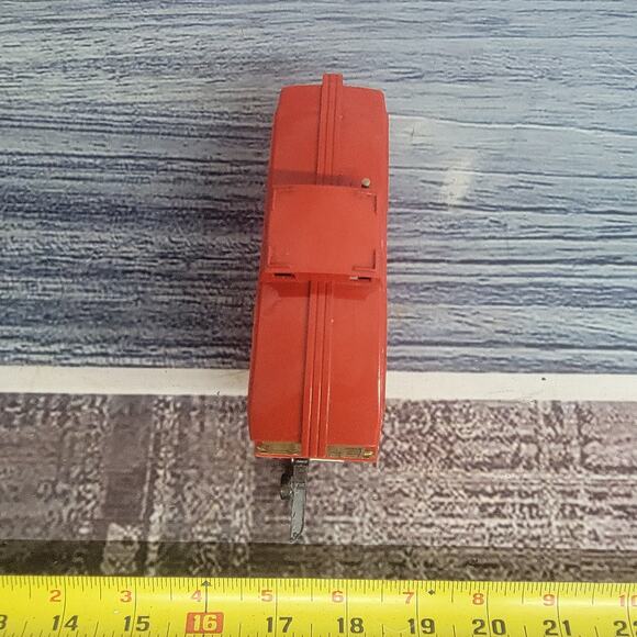 Vintage American flyer S gauge plastic red/gold rails caboose train car #638 - Picture 6 of 9